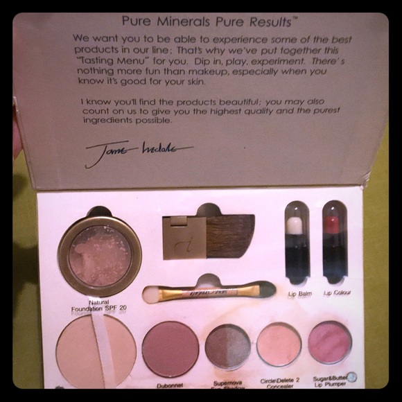 Sephora Other - NWT JANE IREDALE®️MINERAL MAKEUP MEDIUM SAMPLE KIT